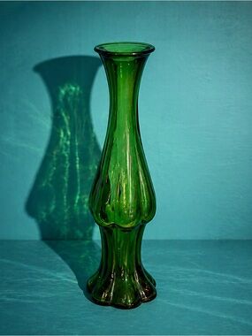 Vintage Green Glass Decorative Vase - Classic Home Accent